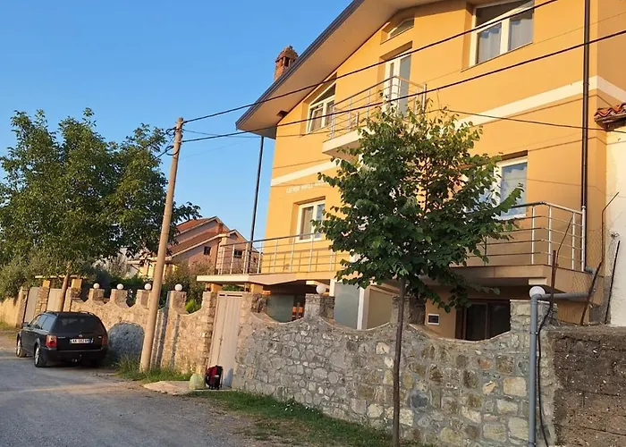 Bed & Breakfast La Casa Di Fatmir *