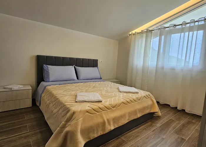 Bed & Breakfast La Casa Di Fatmir Shkodër